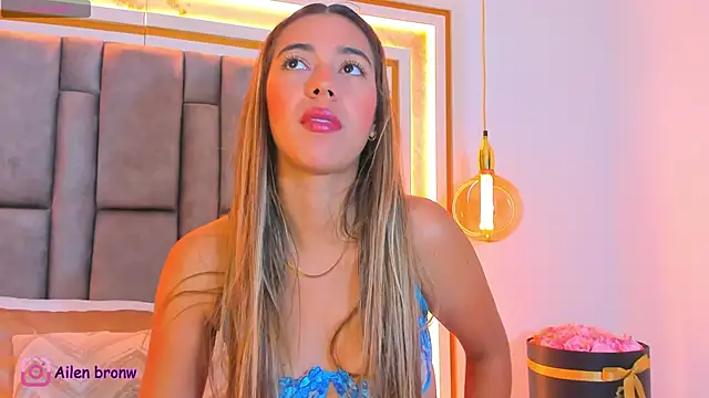 elianabrown online show from September 22, 2025, 10:49 pm