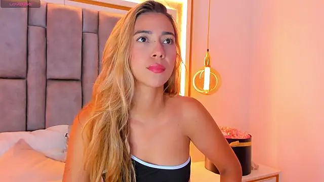 elianabrown online show from May 21, 2026, 1:03 am