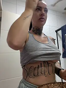 YasmimBrasil online show from October 27, 2025, 9:10 am