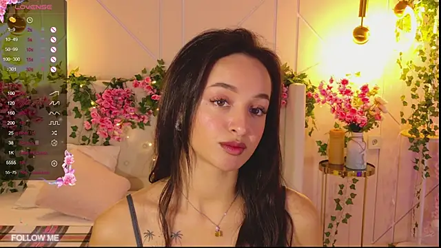 Lolly Neal online show from October 19, 2025, 4:59 am