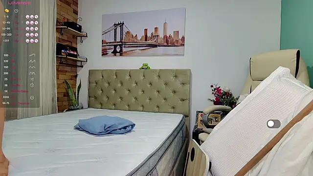 yanella fire online show from February 18, 2025, 3:31 am