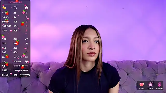 Snapshot of Victoria_Adams14 chatting on March 22, 2025, 2:36 pm Victoria Adams14 online show from March 22, 2025, 2:36 pm