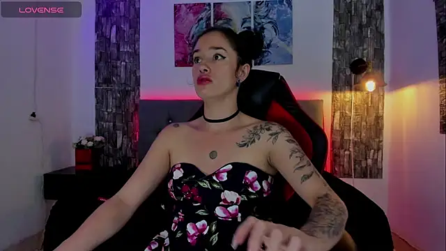 Snapshot of Allison_sc chatting on March 1, 2025, 12:39 am Allison sc online show from March 1, 2025, 12:39 am