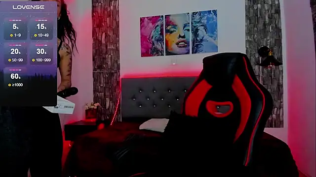 Snapshot of Allison_sc chatting on March 20, 2025, 8:29 pm Allison sc online show from March 20, 2025, 8:29 pm