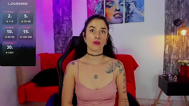 Snapshot of Allison_sc chatting on September 10, 2025, 8:19 pm Allison sc online show from September 10, 2025, 8:19 pm