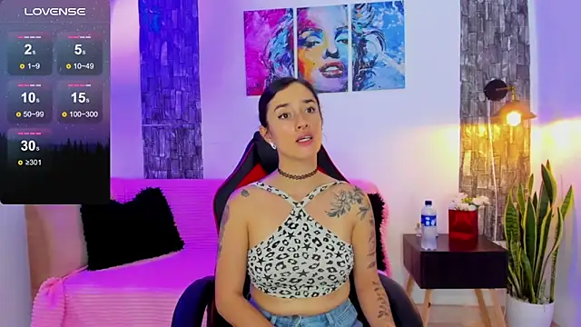 Snapshot of Allison_sc chatting on November 1, 2025, 6:24 pm Allison sc online show from November 1, 2025, 6:24 pm