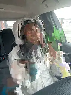 Snapshot of CamGirlLeanna chatting on February 17, 2025, 11:54 pm CamGirlLeanna online show from February 17, 2025, 11:54 pm