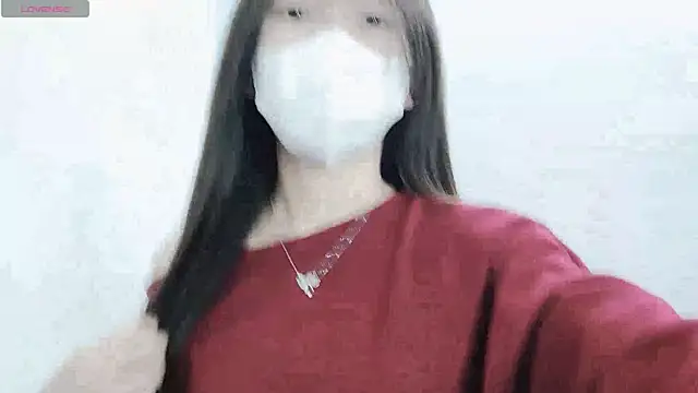 tanhxiu online show from December 18, 2024, 5:00 pm