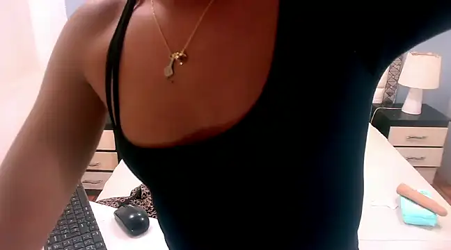 Snapshot of meghanSusexx chatting on February 18, 2025, 9:09 pm meghanSusexx online show from February 18, 2025, 9:09 pm