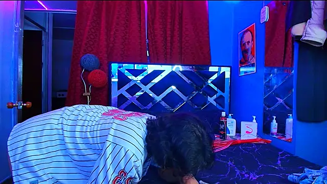 Snapshot of Luke_Howland chatting on March 1, 2025, 3:32 am Luke Howland online show from March 1, 2025, 3:32 am