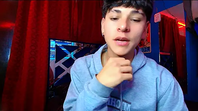 Snapshot of Luke_Howland chatting on September 23, 2025, 10:06 pm Luke Howland online show from September 23, 2025, 10:06 pm