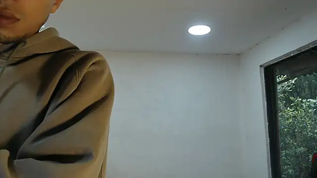 danielitopapuu online show from October 10, 2025, 12:06 pm