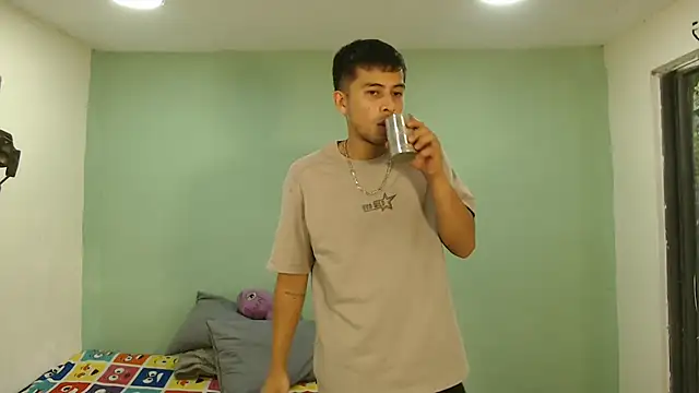 danielitopapuu online show from November 26, 2025, 9:59 pm