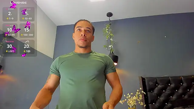 Bryson Collins  online show from March 6, 2025, 11:03 am