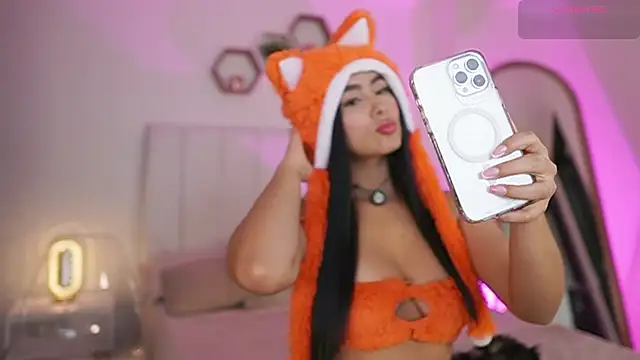 Snapshot of Madison_evans1 chatting on October 2, 2025, 4:38 am Madison evans1 online show from October 2, 2025, 4:38 am