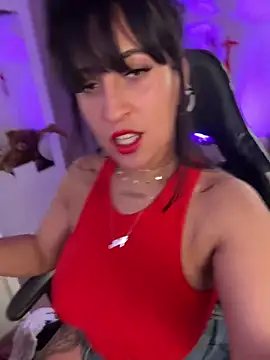 CarolaDrago online show from March 6, 2025, 7:47 am