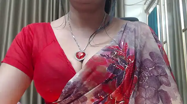 desi-maisa130 online show from January 24, 2025, 3:24 pm