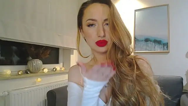 JulietteDiamond online show from February 16, 2025, 10:33 pm