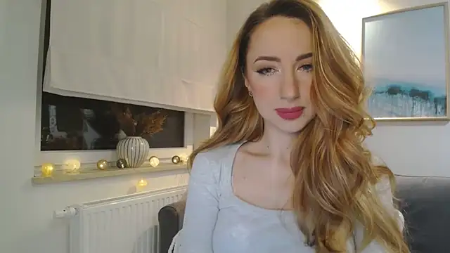 JulietteDiamond online show from February 17, 2025, 3:22 pm