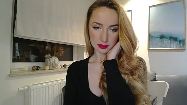 JulietteDiamond online show from March 7, 2025, 10:21 pm