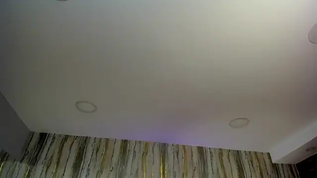 SophiaLaurens online show from February 20, 2025, 12:04 pm