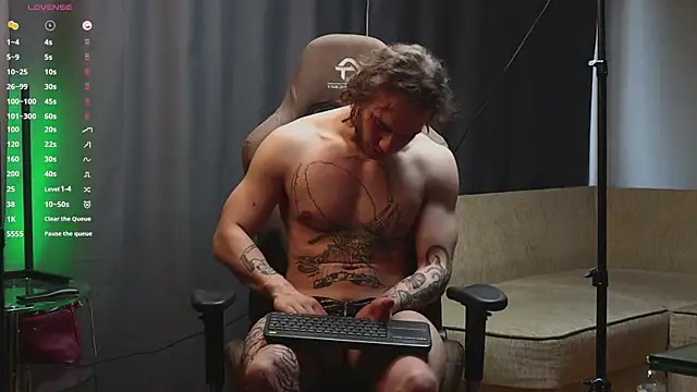 pleasure8869 online show from February 11, 2025, 8:58 am