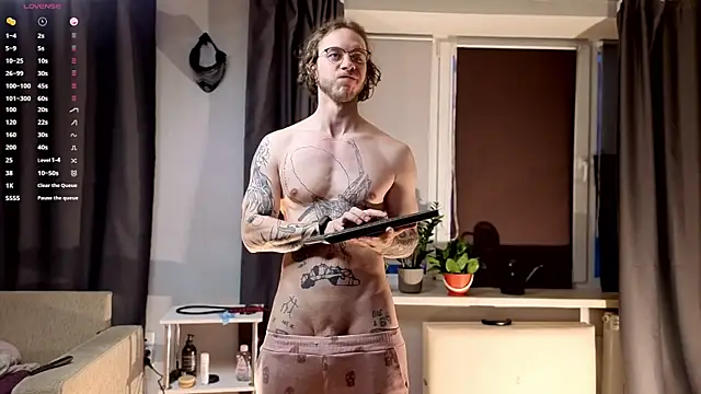 pleasure8869 online show from November 15, 2025, 5:33 am