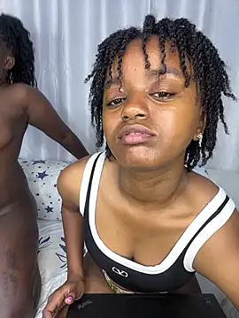 Doublefreaks online show from October 31, 2025, 1:46 am