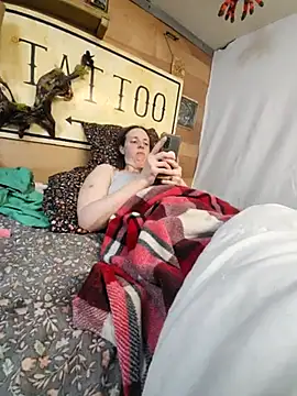 2nakedneighbors1 online show from March 9, 2025, 5:33 am