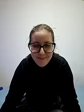 Snapshot of Sarah459 chatting on January 18, 2025, 4:21 pm Sarah459 online show from January 18, 2025, 4:21 pm