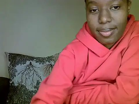 Oliviia  online show from January 18, 2025, 10:49 pm