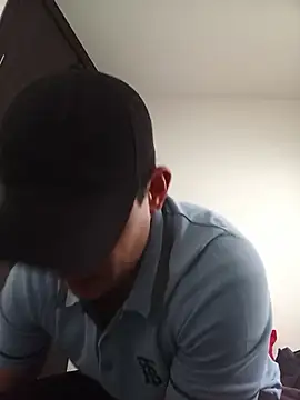 Snapshot of Zordomud0 chatting on January 6, 2026, 5:28 pm Zordomud0 online show from January 6, 2026, 5:28 pm