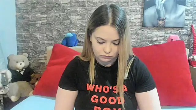 kalindahot online show from March 10, 2026, 6:56 pm