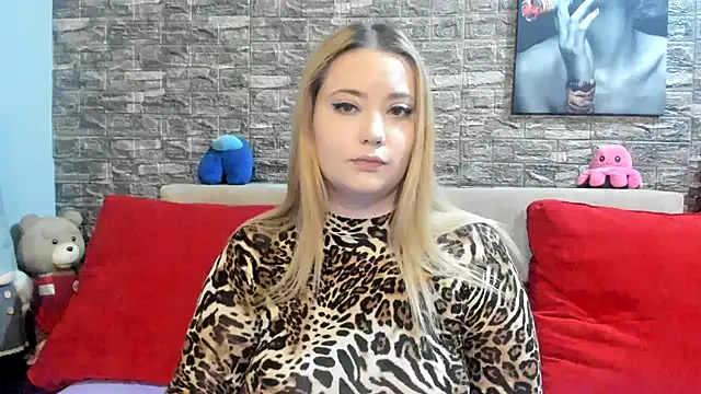 kalindahot online show from November 5, 2025, 6:55 pm