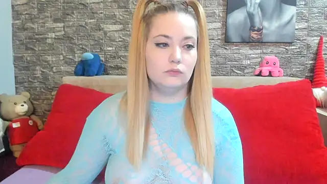 kalindahot online show from October 18, 2025, 10:34 pm