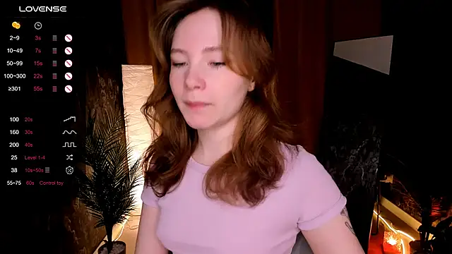 Snapshot of LanaBlu_ chatting on September 21, 2025, 6:18 am LanaBlu  online show from September 21, 2025, 6:18 am