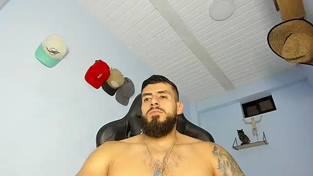 Snapshot of _Poseidon1_ chatting on October 1, 2025, 4:50 am  Poseidon1  online show from October 1, 2025, 4:50 am