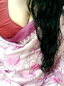 Snapshot of Aishu-tamil09 chatting on October 28, 2025, 9:30 am Aishu-tamil09 online show from October 28, 2025, 9:30 am