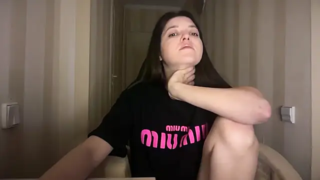 Lina Most online show from December 22, 2025, 10:54 pm