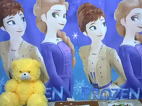 Snapshot of Sharmeeli chatting on October 16, 2025, 7:55 pm Sharmeeli online show from October 16, 2025, 7:55 pm