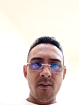 Snapshot of paisa233 chatting on October 15, 2025, 12:46 pm paisa233 online show from October 15, 2025, 12:46 pm