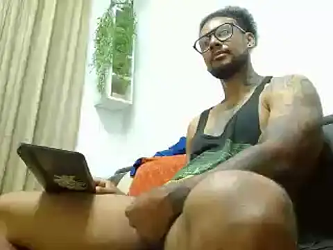 LewisStrong online show from March 21, 2025, 7:02 pm