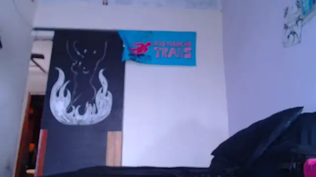 Snapshot of Zafiro_subversiva chatting on October 1, 2025, 2:54 pm Zafiro subversiva online show from October 1, 2025, 2:54 pm