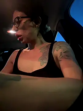 myloveforyouu online show from September 24, 2025, 12:51 am