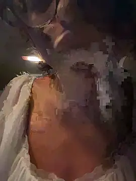 myloveforyouu online show from October 2, 2025, 2:37 am