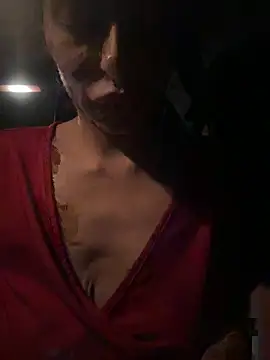 myloveforyouu online show from September 22, 2025, 3:23 am