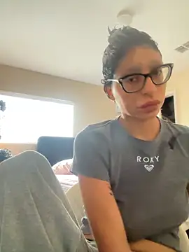 myloveforyouu online show from October 6, 2025, 4:30 pm