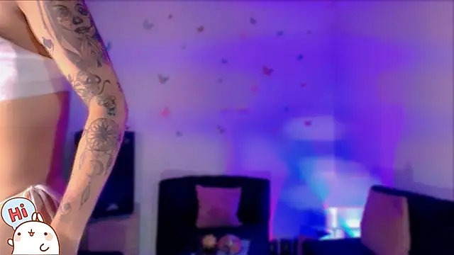 Snapshot of Lucidollts_ chatting on November 1, 2025, 3:57 am Lucidollts  online show from November 1, 2025, 3:57 am