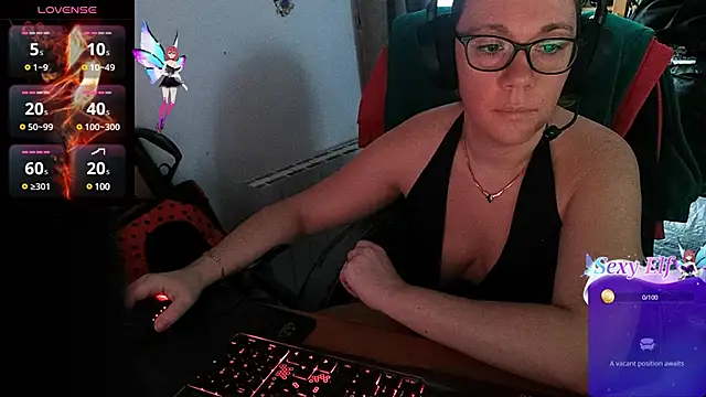 Snapshot of lili-hot-77 chatting on February 12, 2025, 8:27 am lili-hot-77 online show from February 12, 2025, 8:27 am