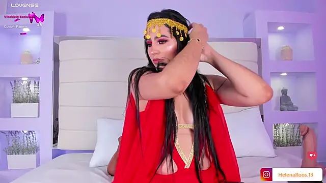 Snapshot of HelenaRoos chatting on October 7, 2025, 7:37 pm HelenaRoos online show from October 7, 2025, 7:37 pm